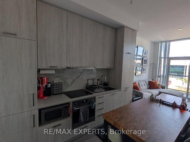 38 Honeycrisp Crescent, Concord | 1Beds/1Bath, Condo, $2,150/mo | Condos. Ca