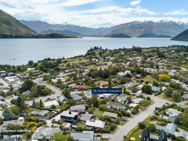 38 Hunter Crescent, Wanaka