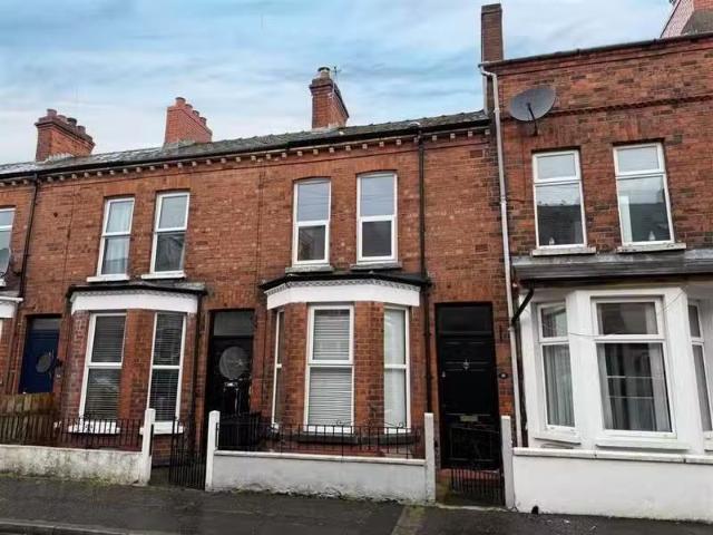 38 Lichfield Avenue