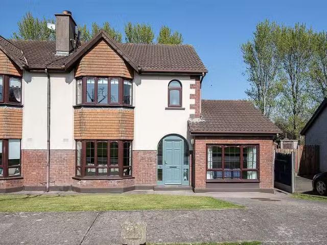 38 Lisfennell Close, Dungarvan, Waterford