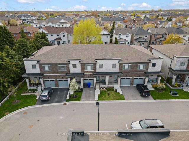 38 Longshore Way, Whitby | For Sale @ $895,999 | Condos. Ca