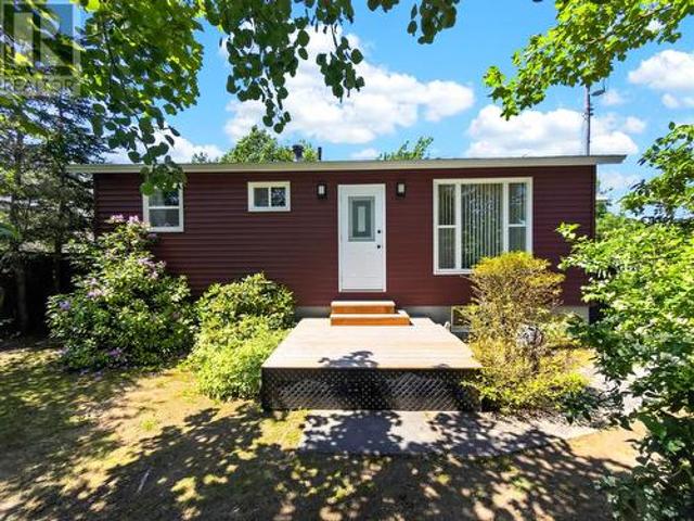 38 Main Street, Hickmans Harbour, NL, A0C 1P0 house for sale | Listing ID 1300 | Royal LePage