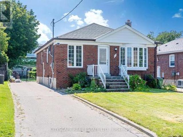 38 Marta Avenue, Toronto, ON, M1K 1V7 house for sale | Listing ID E13598 | Royal LePage