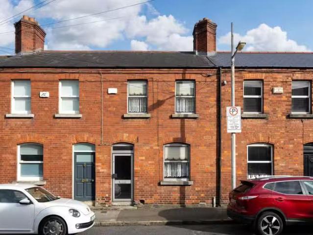 38 Martin Street, Portobello, Dublin 8, D08F9K7 is for sale