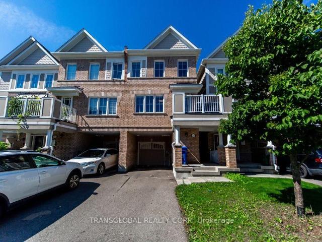 38 Minlow Way, Aurora | 3+1Beds/3Bath, Townhouse, $855,000 | Condos. Ca