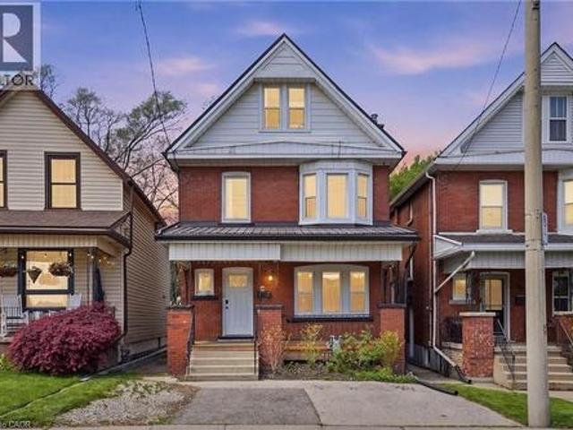 38 Norway Avenue, Hamilton, ON, L8M 2V7 house for sale | Listing ID 40842 | Royal LePage