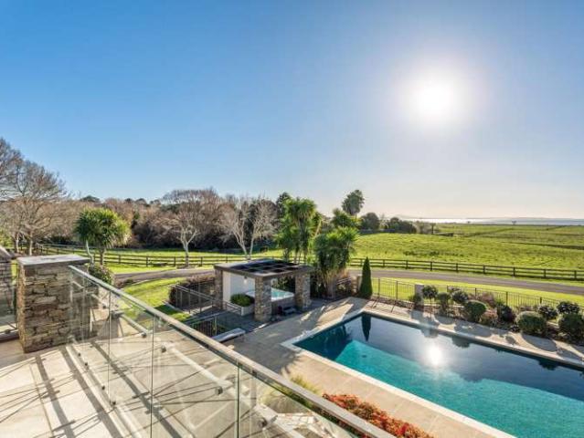 38 Porterfield Road, Whitford, Manukau City
