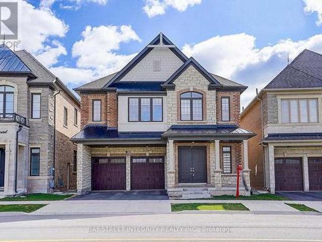 38 Settlers Road E, Oakville, ON, L6H 0Y8 house for lease | Listing ID W13242 | Royal LePage