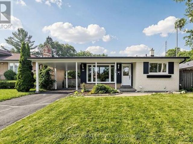 38 Six Nations Avenue, Toronto, ON, M1H 1R5 house for sale | Listing ID E13584 | Royal LePage