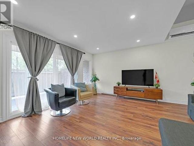 38 Springfair Avenue, Aurora, ON, L4G 3M2 townhouse for sale | Listing ID N13532 | Royal LePage
