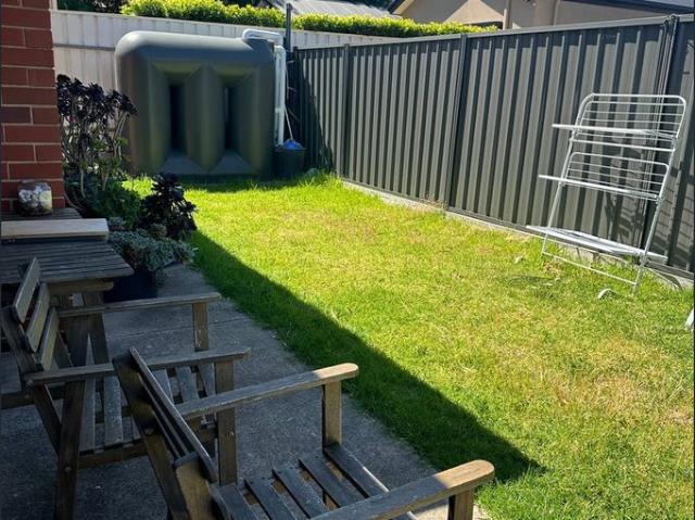 Furnished Modern and Spacious Family Home in the quiet street of Magill