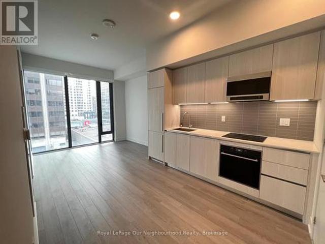 3904 8 Cumberland Street, Toronto Annex, ON, M4W 0B6 lease for lease | Listing ID C13465 | Royal LePage