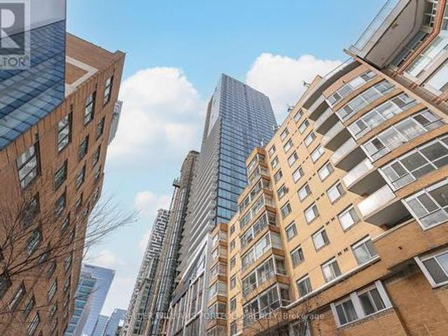 3905 89 Church Street, Toronto, ON, M5C 0B7 lease for lease | Listing ID C13555 | Royal LePage