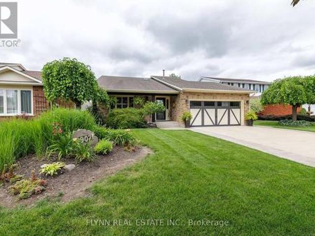 3907 Cardinal Drive, Niagara Falls, ON, L2H 2W2 house for sale | Listing ID X13540 | Royal LePage