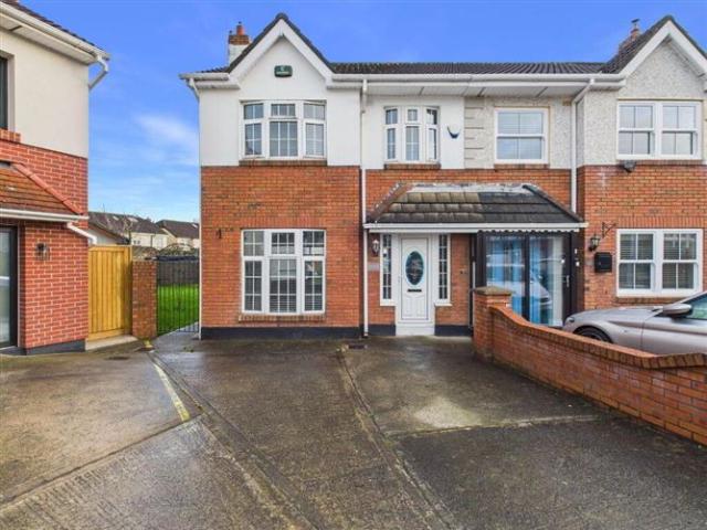 390,000 | 29 Stonebridge Drive, Hartstown, Dublin Myles O'Donoghue 4978 MyHome. Ie Residential