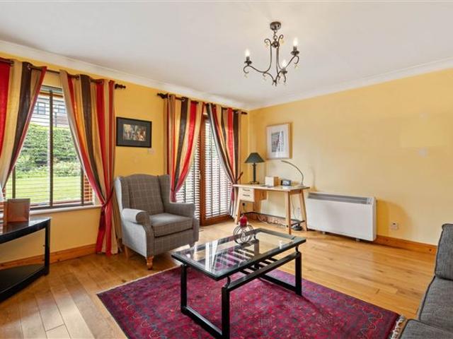 390,000 | 32 Merrion Grove, Booterstown, County Dublin Allen & Jacobs 5008 MyHome. Ie Residential