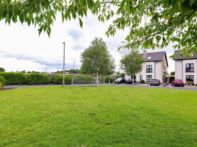 390,000 | 68 Ashthorn Avenue, Headford, Co. Galway Sherry FitzGerald Galway 5013 MyHome. Ie Residential