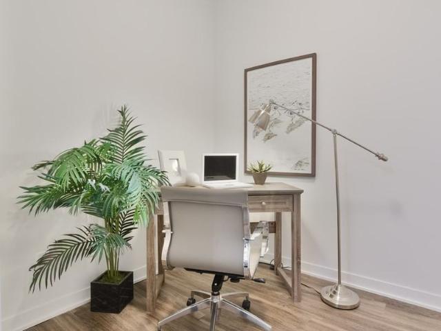 390 400 St Francis Bd 1 Bedroom Apartment for Rent at 400 Boul Saint Francis, Châteauguay, QC J6J 0E7 Du Filgate