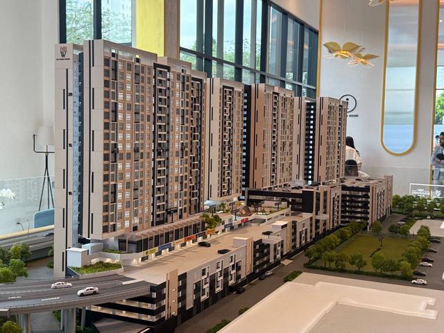390k Luxury Condo 10min To Ciq