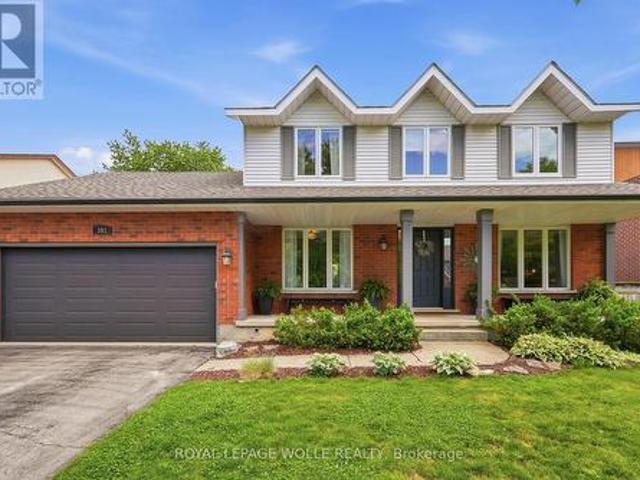 391 Timlock Place, Waterloo, ON, N2K 3J1 house for sale | Listing ID X13482 | Royal LePage