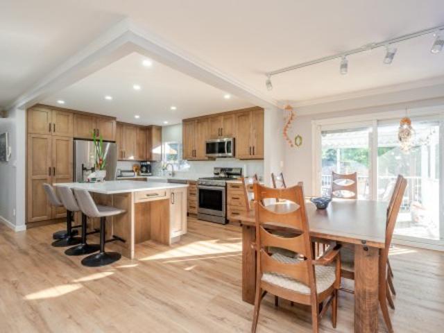 3924 B Street, Langley, BC, V3A 2B3 house for sale | Listing ID R3130 | Royal LePage