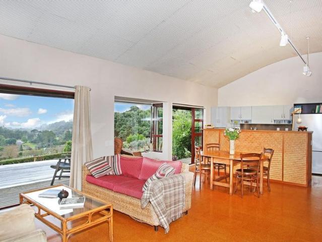 392 Hillview Road, Bombay, Auckland