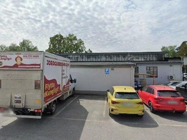 394 m2 kontor uthyres i Haninge