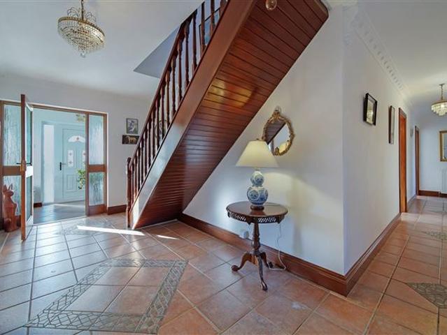395,000 | Middle Dore, Bunbeg, Co. Donegal Sherry FitzGerald Paul Reynolds 4997 MyHome. Ie Residential
