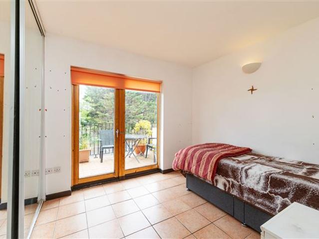 395,000 | Apt, 4d Avalon, Burrow Road, Sutton, Dublin 13 Sherry FitzGerald Sutton 5001 MyHome. Ie Residential