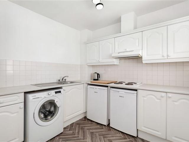 395,000 | Apt 83 Windmill Lane, South City Centre, Dublin 2 Grimes Clontarf 5018 MyHome. Ie Residential
