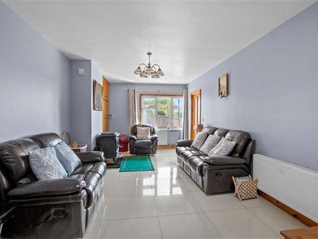 395,000 | Clashavanna, Kilbrittain, Co. Cork Sherry FitzGerald O'Neill West Cork 5019 MyHome. Ie Residential