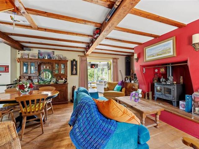 395,000 | Trafrask East, Adrigole, Co. Cork Sherry FitzGerald O'Neill West Cork 5004 MyHome. Ie Residential