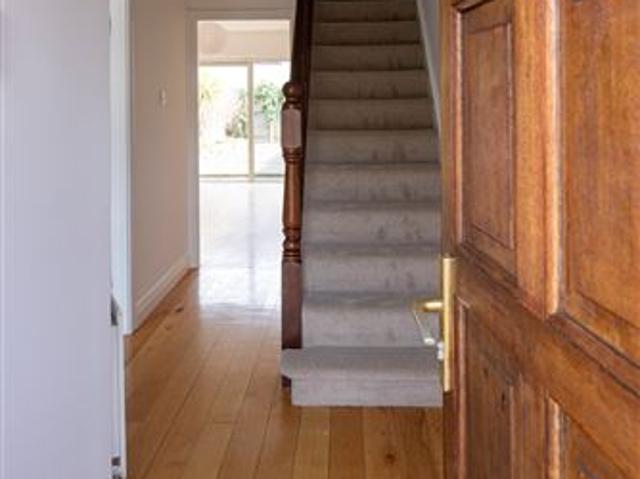 395,000 | 117 Lioscian, Swords, County Dublin Morton & Flanagan Ltd. Swords 4989 MyHome. Ie Residential