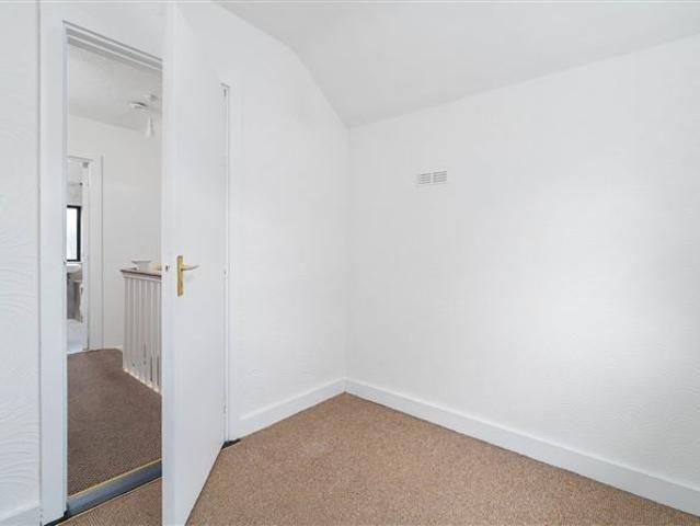 395,000 | 122 Errigal Road, Drimnagh, Dublin 12 Mason Estates Dundrum 5019 MyHome. Ie Residential