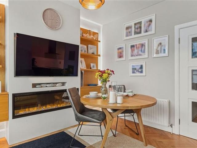395,000 | 1 Westbourne Court, Terenure, Dublin 6W Mullery O Gara Estate Agents 4967 MyHome. Ie Residential