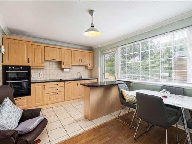 395,000 | 39 James Everett Park, Bray, Co. Wicklow Sherry FitzGerald Bray 5009 MyHome. Ie Residential