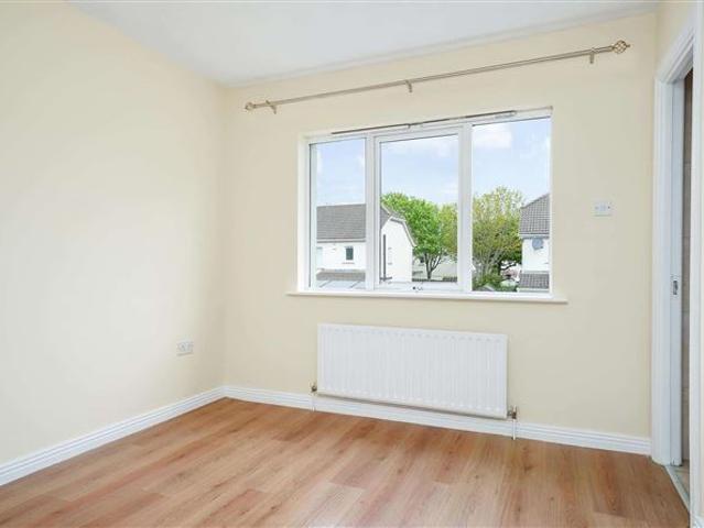 395,000 | 31 Earlsfort Lane, Lucan, Co. Dublin Ray Cooke Auctioneers 4996 MyHome. Ie Residential