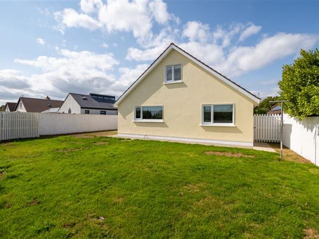 395,000 | 3 Grange Mor, Rosslare Strand, Rosslare, Co. Wexford Sherry FitzGerald Radford 5010 MyHome. Ie Residential