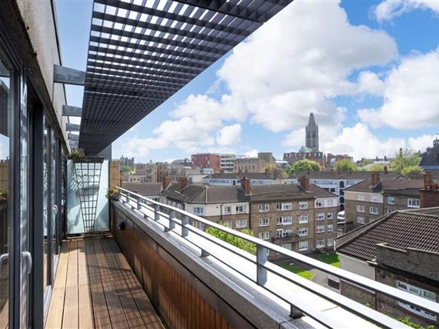 395,000 | 79 Mellowes Quay, Block F, South City Centre, Dublin 8 Harrington Estate Agents 4997 MyHome. Ie Residential