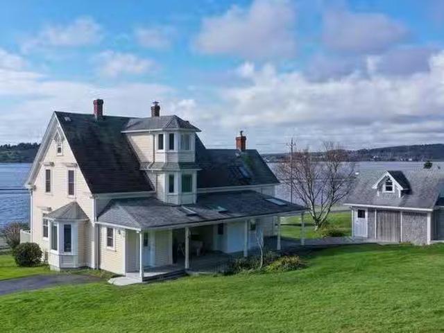 3964 Highway 332, Riverport, NS, B0J 2X0 house for sale Lis.
