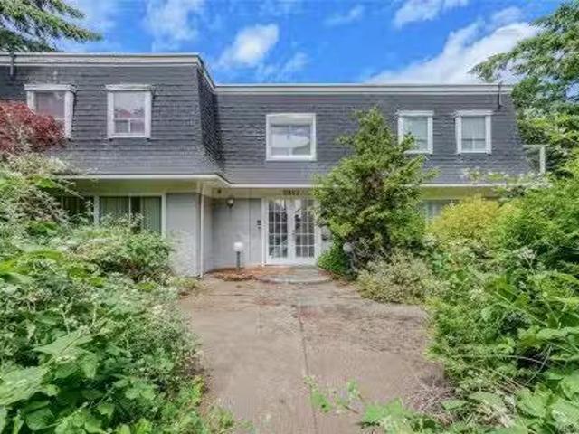 3967 Juan De Fuca Terr, Saanich, BC, V8N 5W9 house for sale.