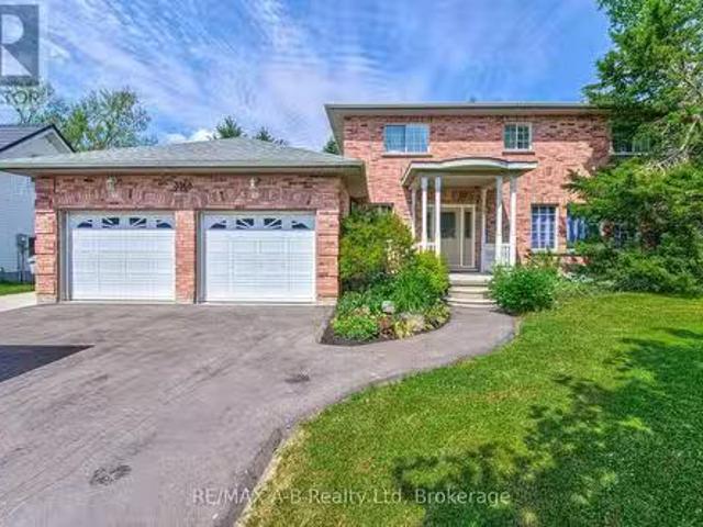 3968 Wilson Street, Perth East Shakespeare, ON, N0B 2P0 ho.