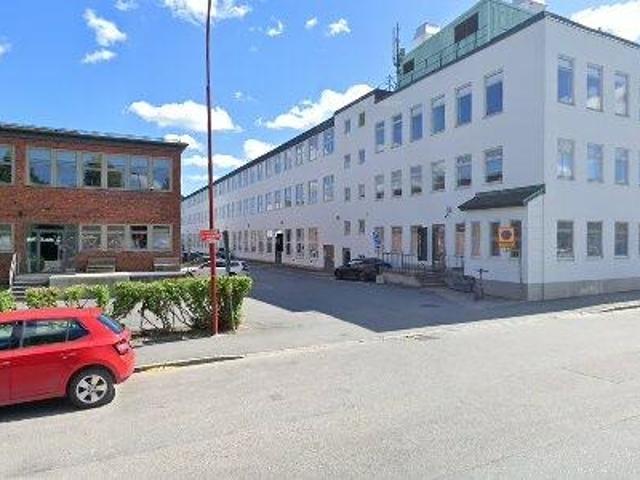 396 m2 kontor uthyres i Västerort