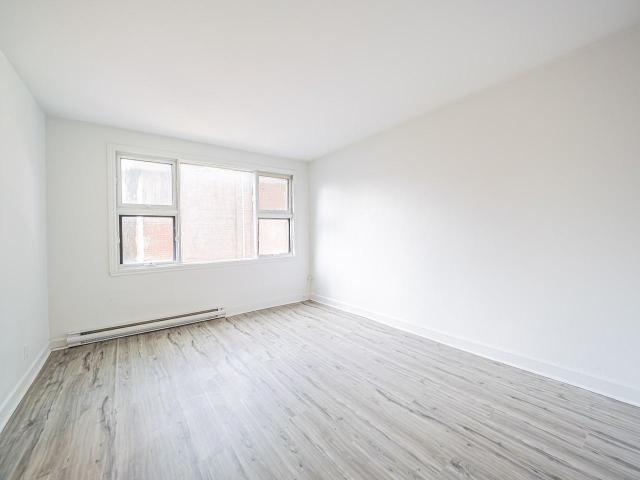 3975 Fort Rolland Studio Apartment for Rent at 3975 Rue Du Fort Rolland, Montréal, QC H8T 1W1 Lachine