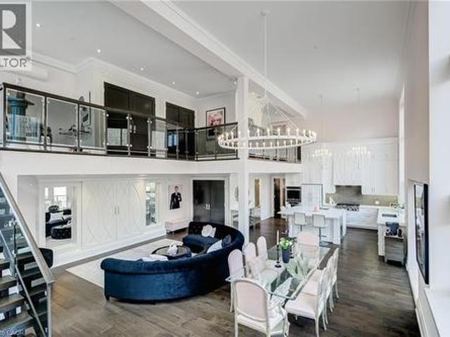 397 King Street W Unit# 215, Dundas, ON, L9H 1W9 Luxury Condo for sale | Listing ID 40816 | Royal LePage Carriage Trade Luxury Properties