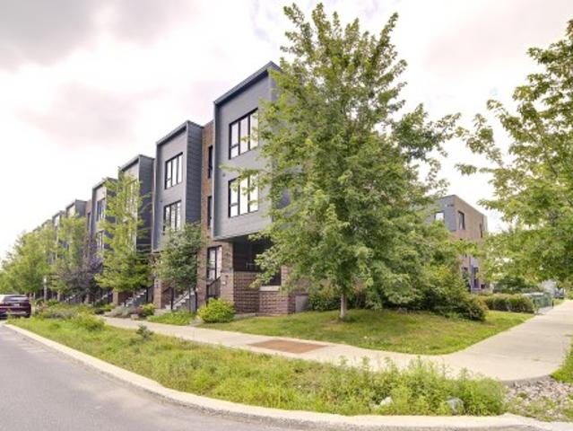 398 Av. Skaniatarati, Montréal Lachine, QC, H8S 0C1 lease for lease | Listing ID 20303 | Royal LePage
