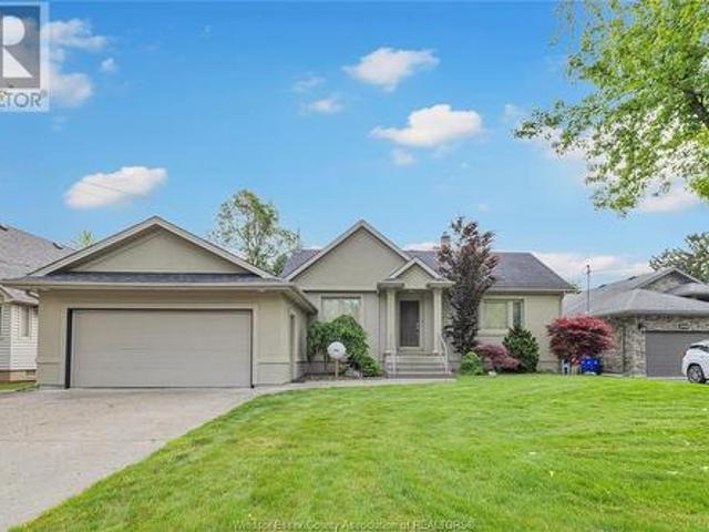 3994 Roseland West, Windsor, ON, N9G 1Z8 house for sale | Listing ID 25016 | Royal LePage