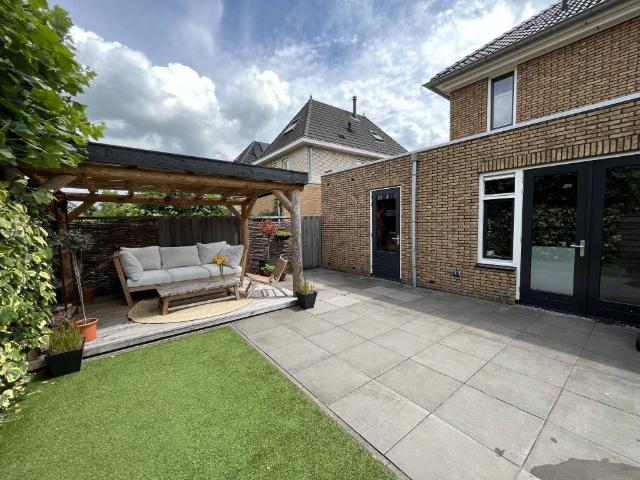 3994PT, Houten, Tulpentuin, 29