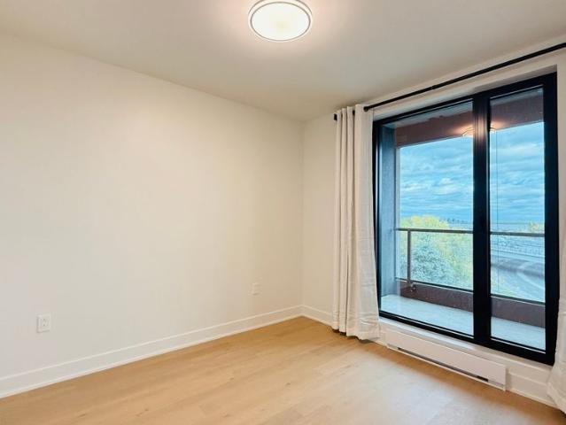 399 Rue de la Rotonde, Montréal Verdun, QC H3E