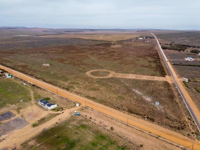 39.2 ha Land available in Paternoster